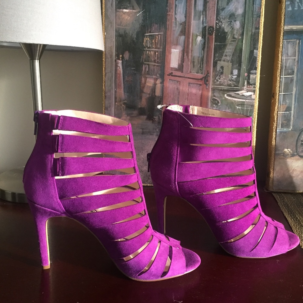 I.N.C. Fuchsia pink cage heels. Size 7